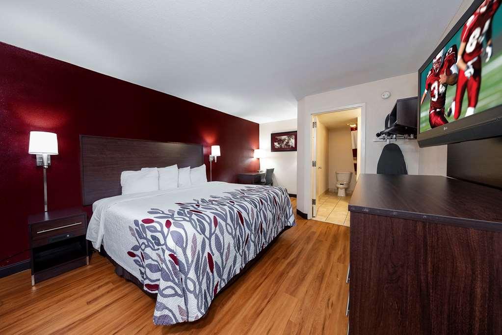 Hometowne Studios By Red Roof Bordentown - Mcguire Afb Room photo